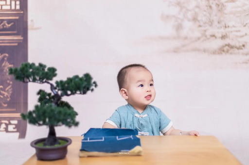 嘉鱼怀孕多久会小腹隆起